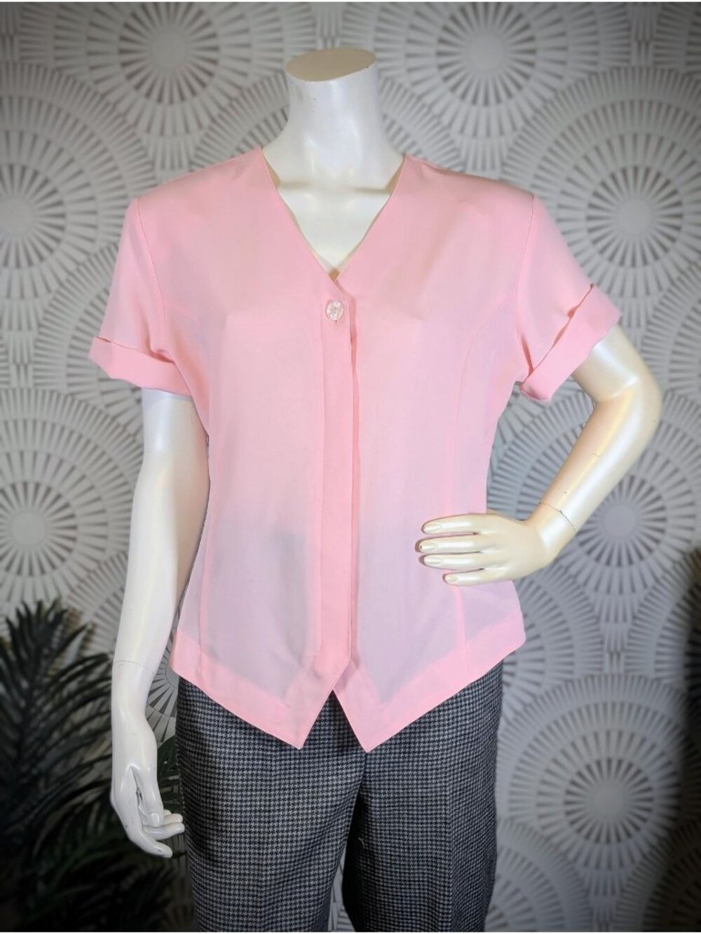 1980's Blush Pink Short Sleeve Button Down Blouse - Women's Size L